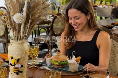 hamburguesas-para-eventos-puebla-sabores-banquetes